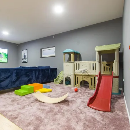 Violet With Salt Water Pool