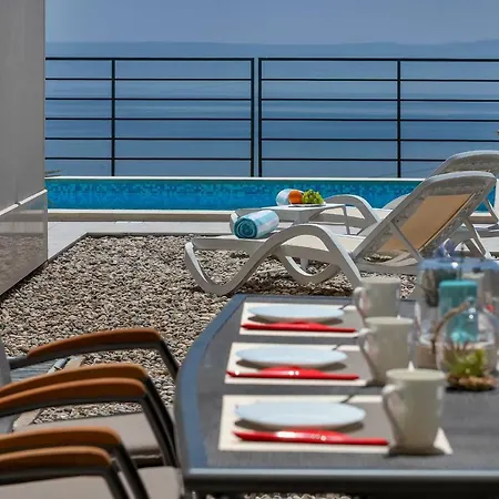 빌라 Violet With Salt Water Pool 마카르스카